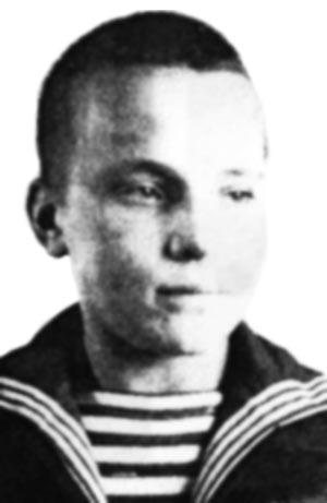 Солдатенков-3-Совсем новенький-подгот-лето1948.jpg